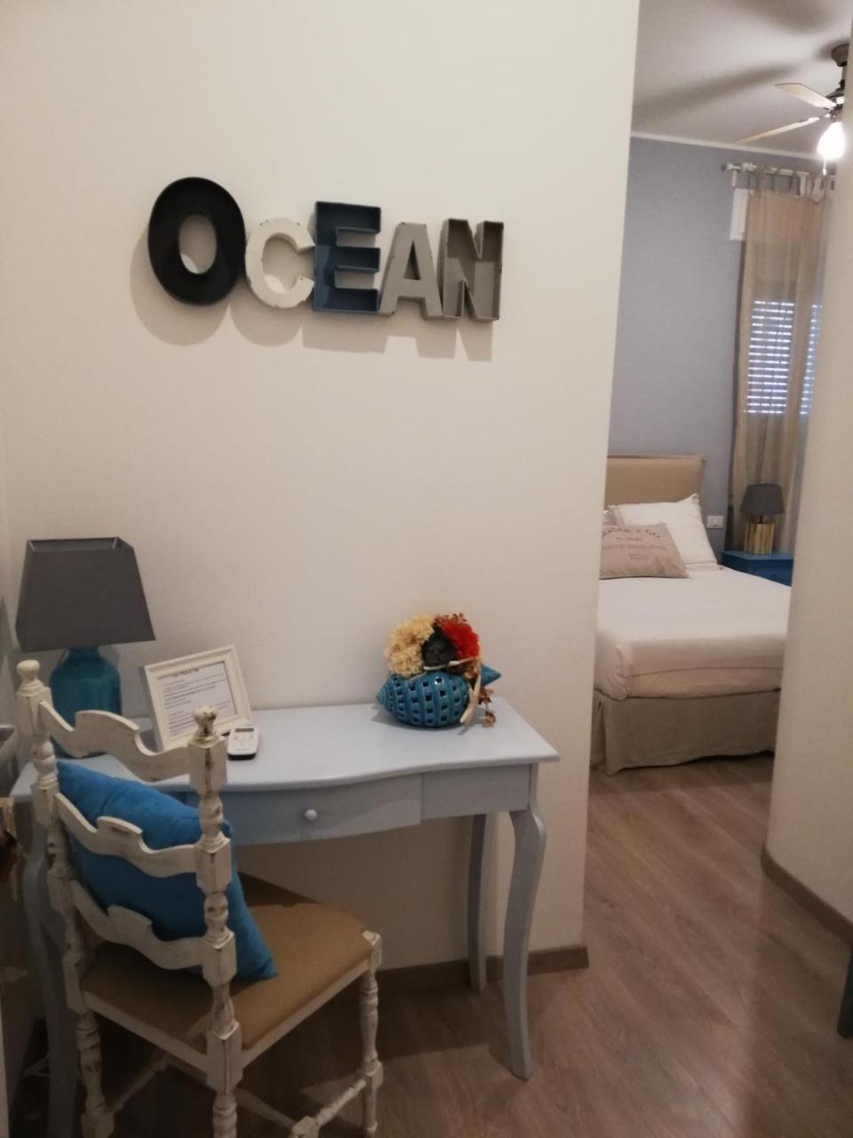 La Casa Di Titti Hotel Civitanova Marche Bagian luar foto